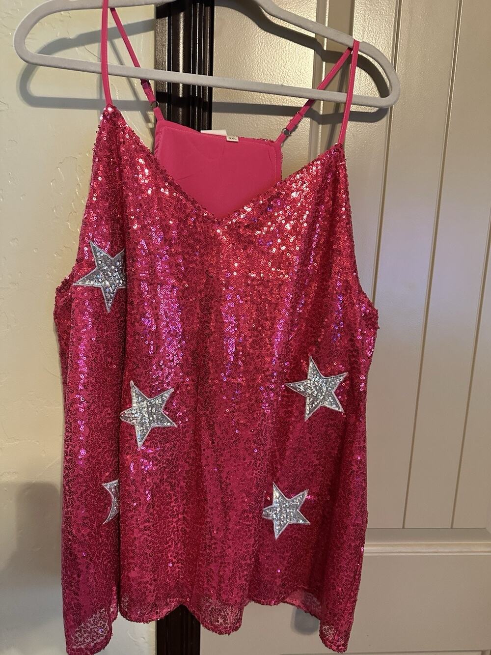 New Grace & Emma Boutique Woman’s Tank Top Size 3XL Pink with Sequins And Stars